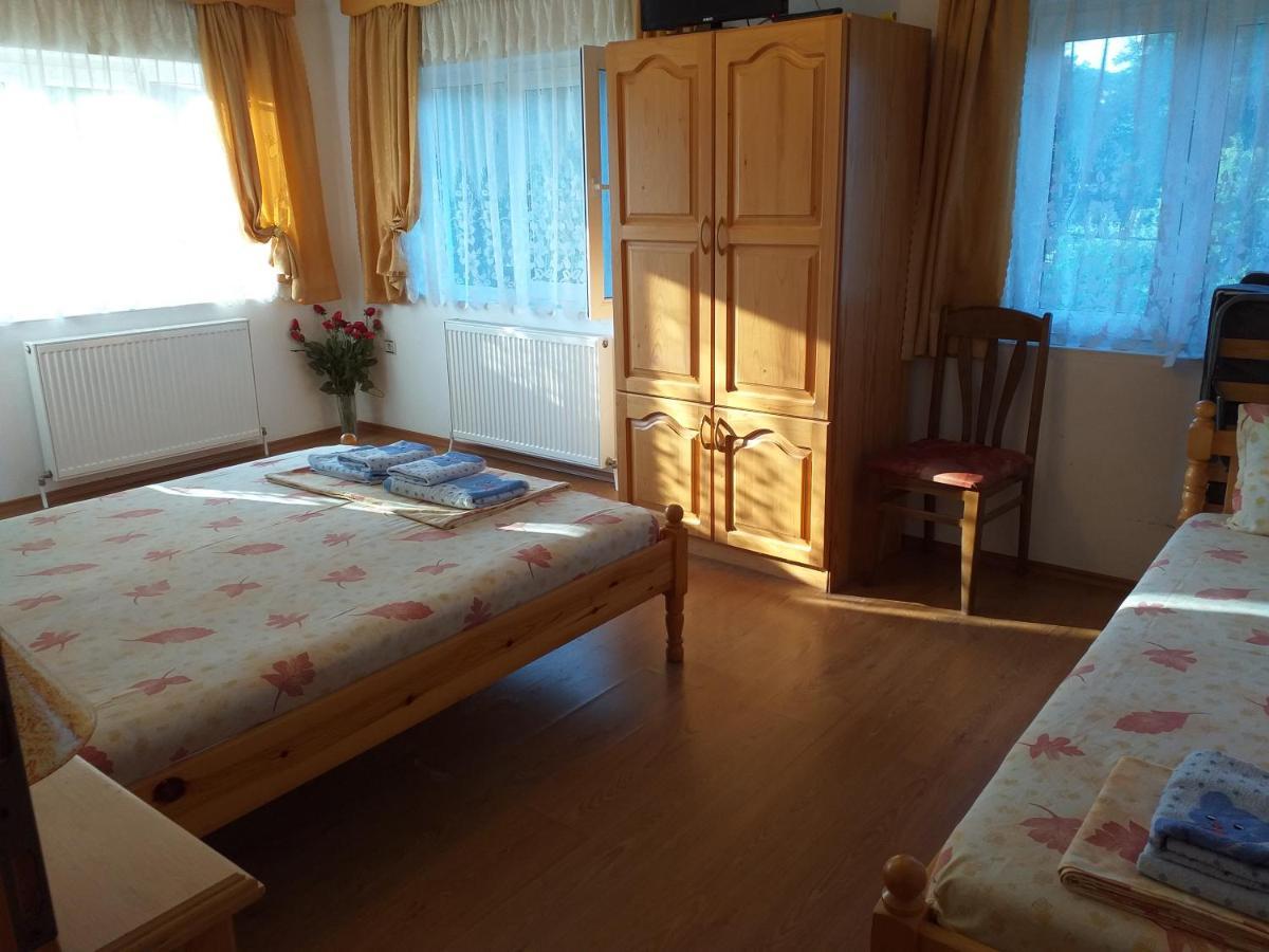 Vacation Home Yoanna Trjawna Exterior foto